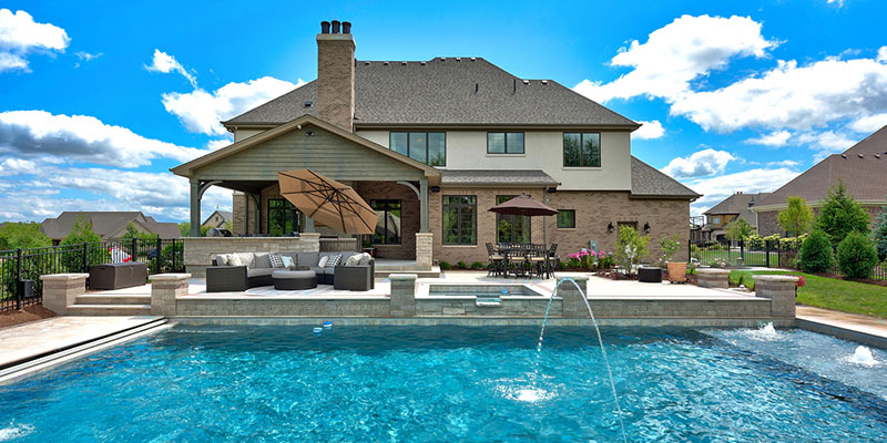 Reasons for Including Custom Swimming Pools During New Home Construction Projects